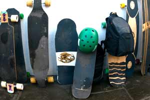 What's the difference between skateboards and longboards?