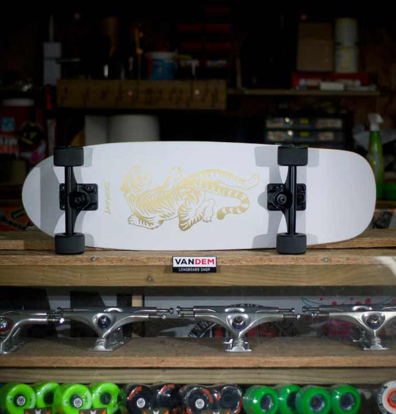 Landyachtz Tugboat Uv Bengal White / Purple Cruiser Board [Free UK